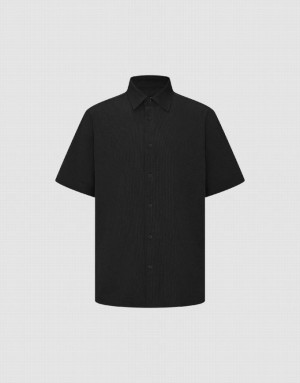 Black Urban Revivo Button Up Loose Men's Shirts | BUVWZT-683