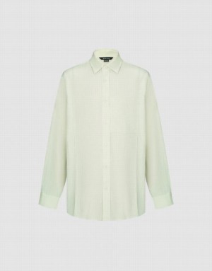 Green Urban Revivo Button Up Loose Men's Shirts | OYVCMD-496