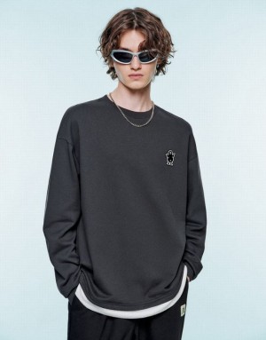 Grey Urban Revivo Drop Shoulder Sleeve Crew Neck Men's Sweatshirts | RQHABS-863