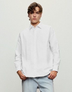 White Urban Revivo Drop Shoulder Sleeve Loose Men's Shirts | IFTQHJ-981