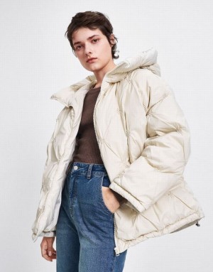 White Urban Revivo Heart Detail Quilted Women's Down Jackets | PRGCZK-850