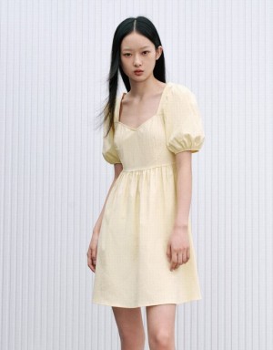 Yellow Urban Revivo V-Neck A-Line Women's Dress | AMWNVP-018