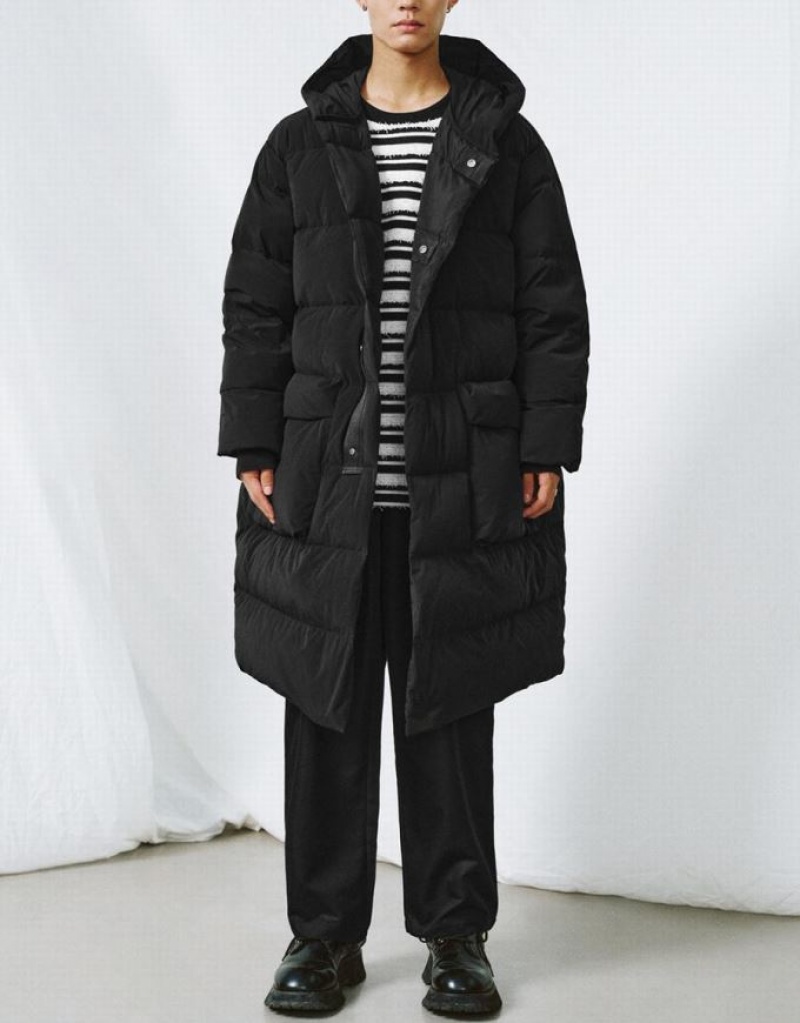 Black Urban Revivo Hooded Men's Puffer Jacket | MXBQIS-682