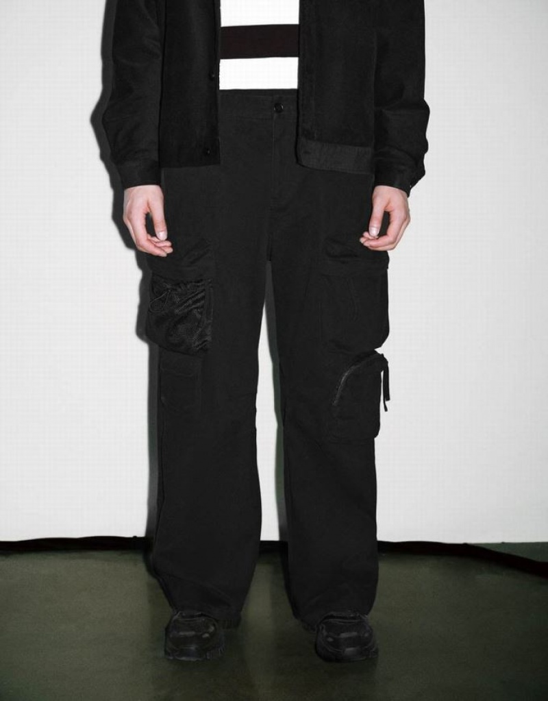 Black Urban Revivo Multi Pockets Wide-Leg Men's Pants | PNLOCG-946