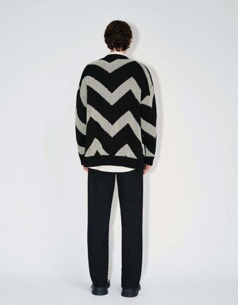 Black Urban Revivo V-Neck Knitted Men's Cardigan | BITSXD-139