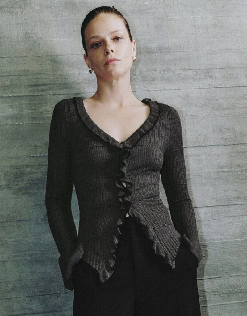Blue Urban Revivo Standard Sleeve V-Neck Knitted Women\'s Cardigan | HWTUZG-384