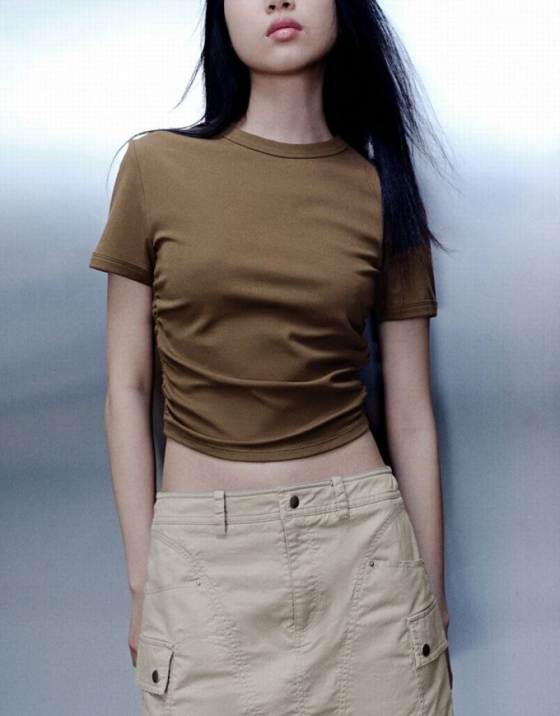 Brown Urban Revivo Crew Neck Skinny Women's T-Shirts | SWPFID-317