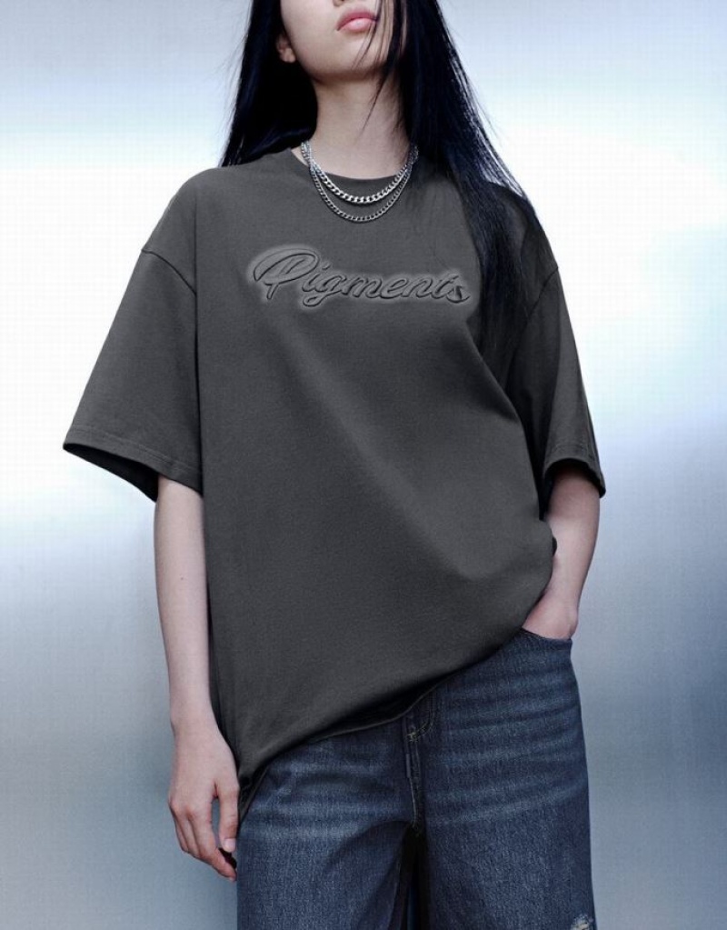 Dark Grey Urban Revivo Letter Embossed Crew Neck Loose Women's T-Shirts | OTKSMB-187