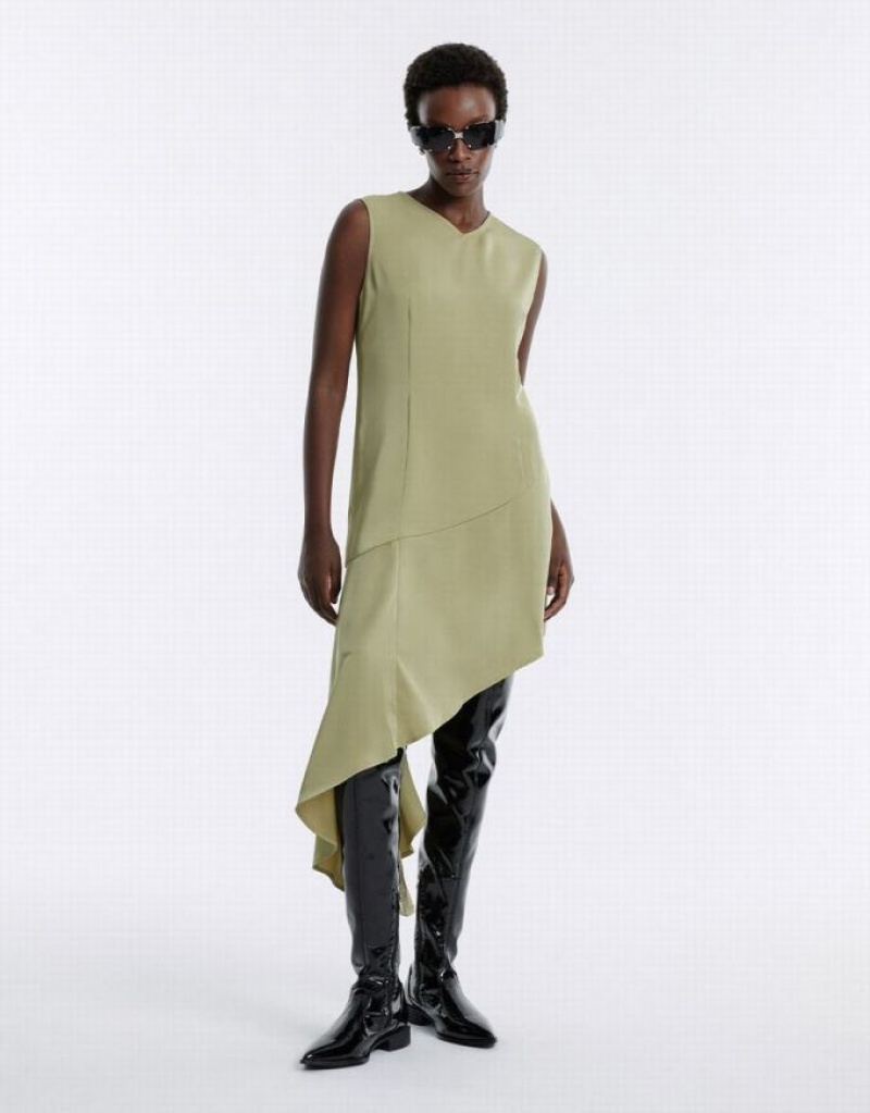 Green Urban Revivo Asymmetrical Hem Sleeveless Women\'s Casual Dress | JBQNAW-862