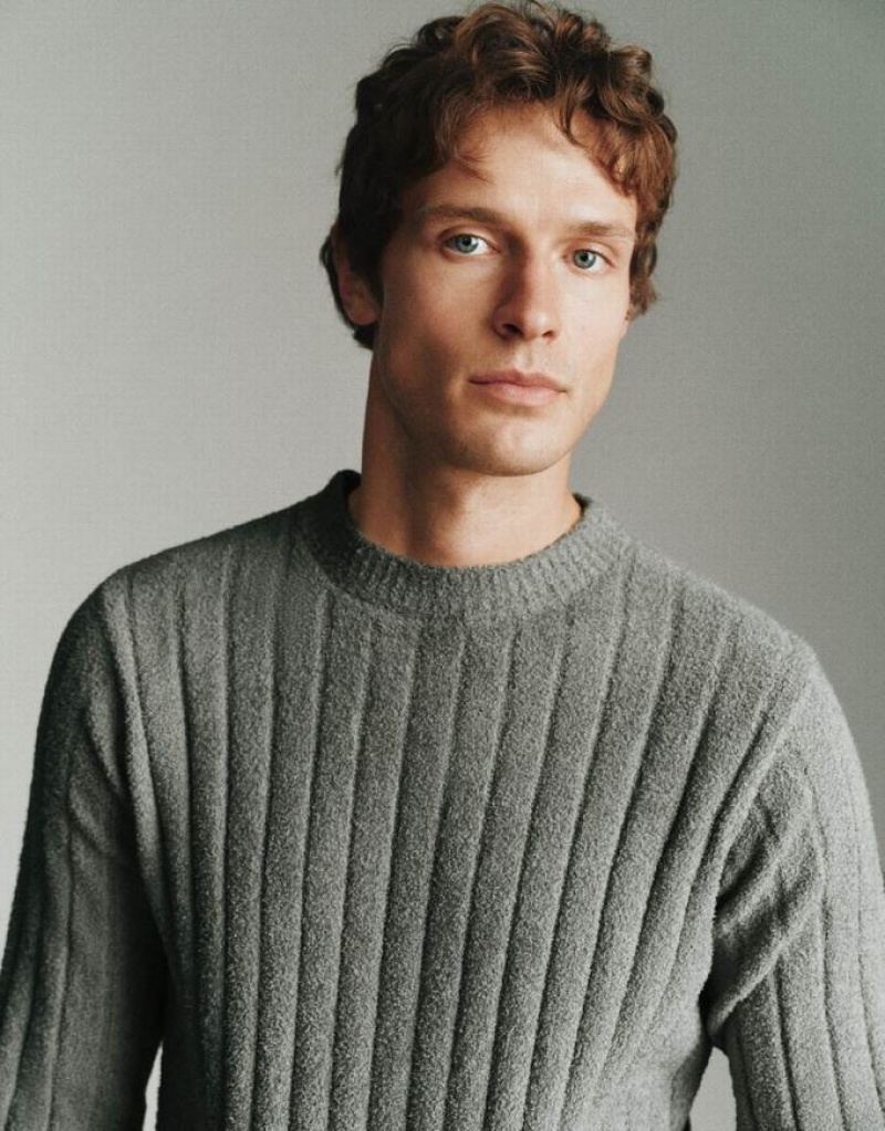 Green Urban Revivo Crew Neck Knitted Men's Cardigan | MNLIJT-615