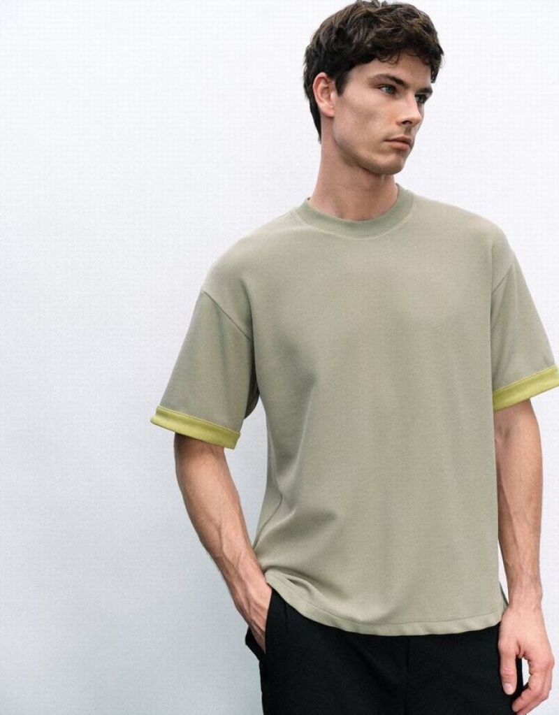 Green Urban Revivo Crew Neck Knitted Men's T-Shirts | KCUBOJ-230