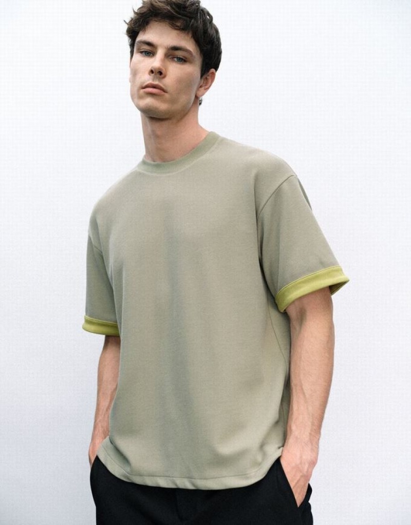 Green Urban Revivo Crew Neck Knitted Men\'s T-Shirts | KCUBOJ-230