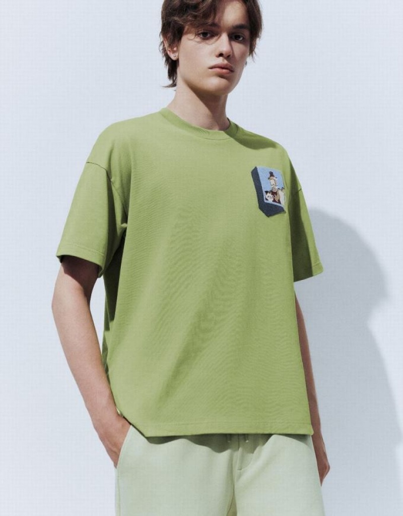Green Urban Revivo Drop Shoulder Sleeve Men's T-Shirts | GMJXHP-430