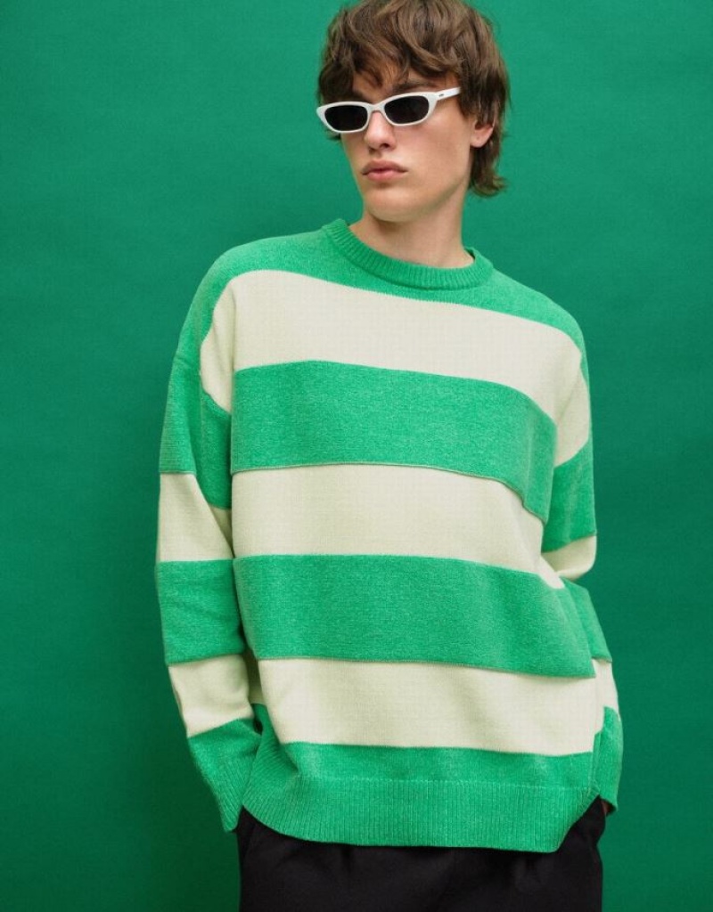Green Urban Revivo Striped Crew Neck Knitted Men\'s Cardigan | CNKGTQ-156