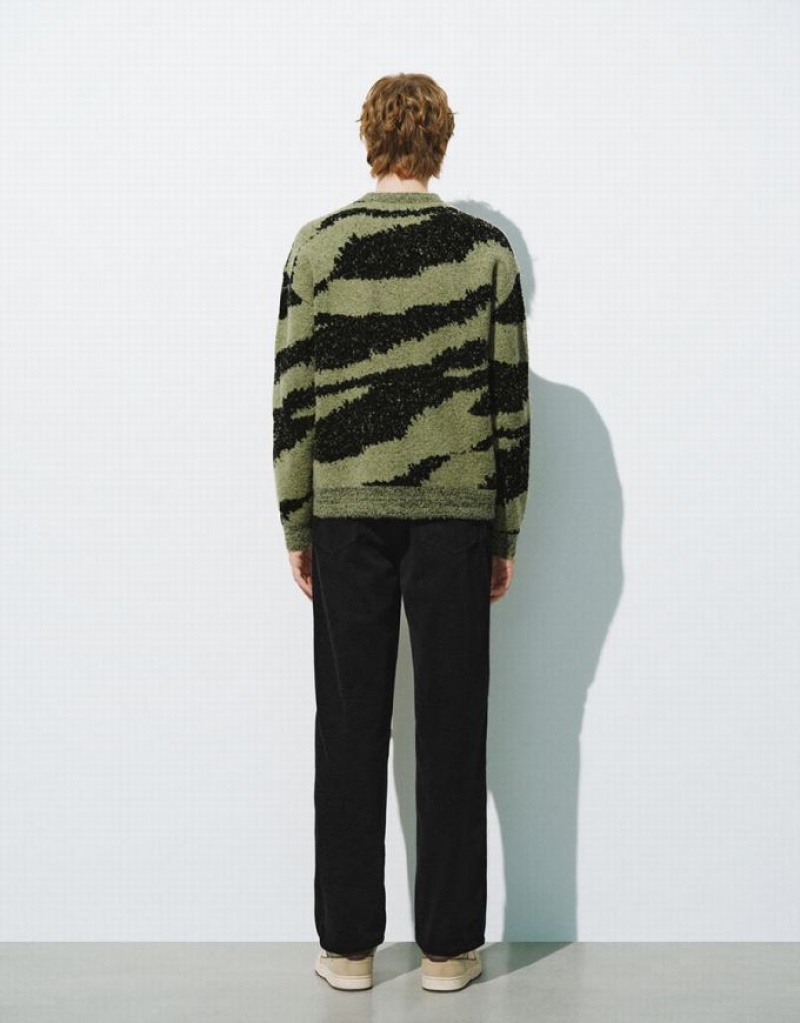 Green Urban Revivo Zebra Printed Crew Neck Knitted Men's Cardigan | EORPUM-726
