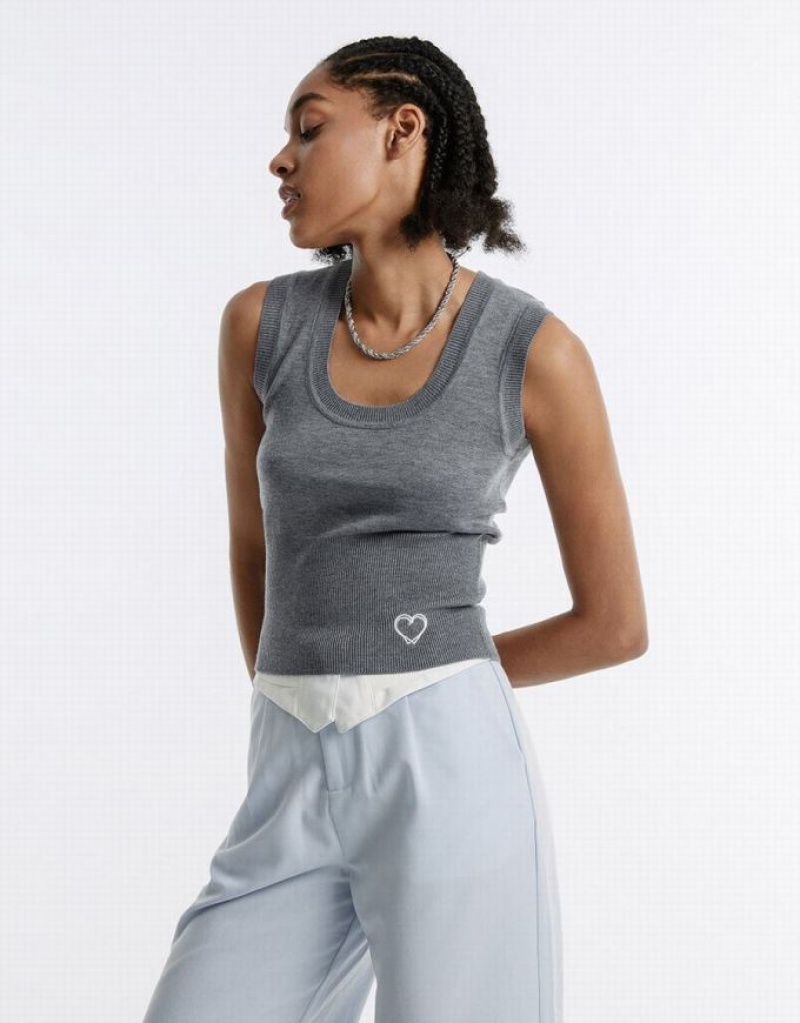 Grey Urban Revivo Heart Embroidery Women's Tank Top | NAHJIU-823