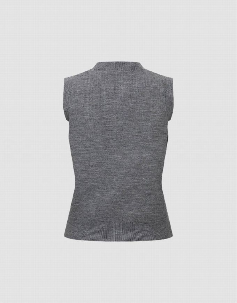 Grey Urban Revivo Letter Embroidered Crew Neck Knitted Women's Cardigan | TLCMDJ-695