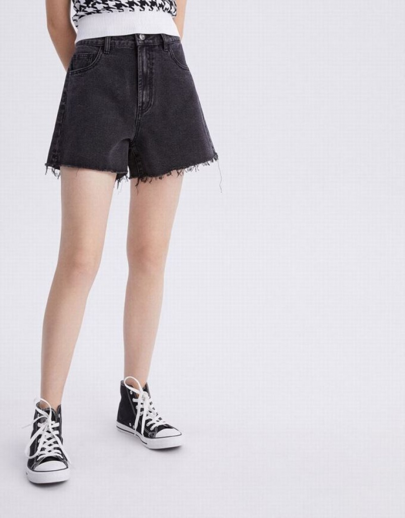 Grey Urban Revivo Raw Hem Women's Denim Shorts | CLJHED-850