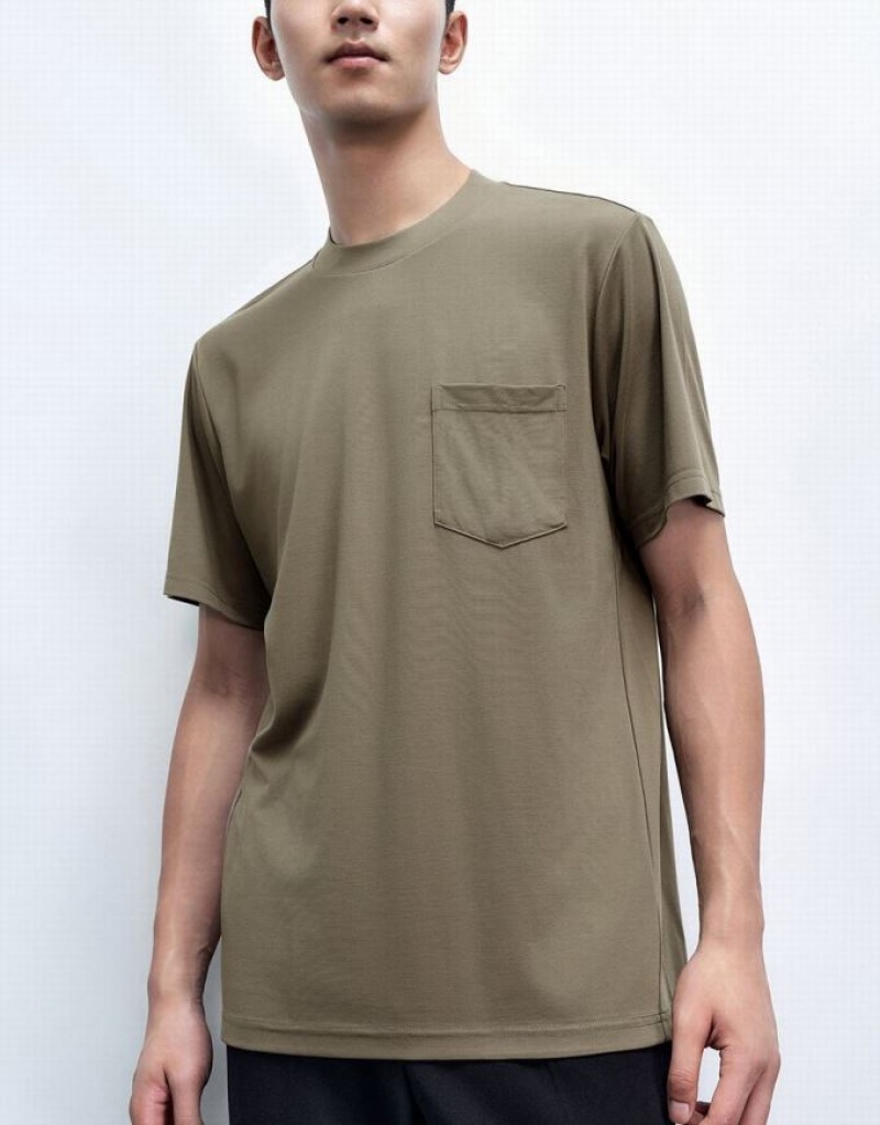 Khaki Urban Revivo Crew Neck Loose Men's T-Shirts | AMGHKE-783