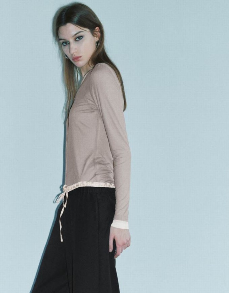 Khaki Urban Revivo Crew Neck Skinny Women's T-Shirts | ETBQIZ-032