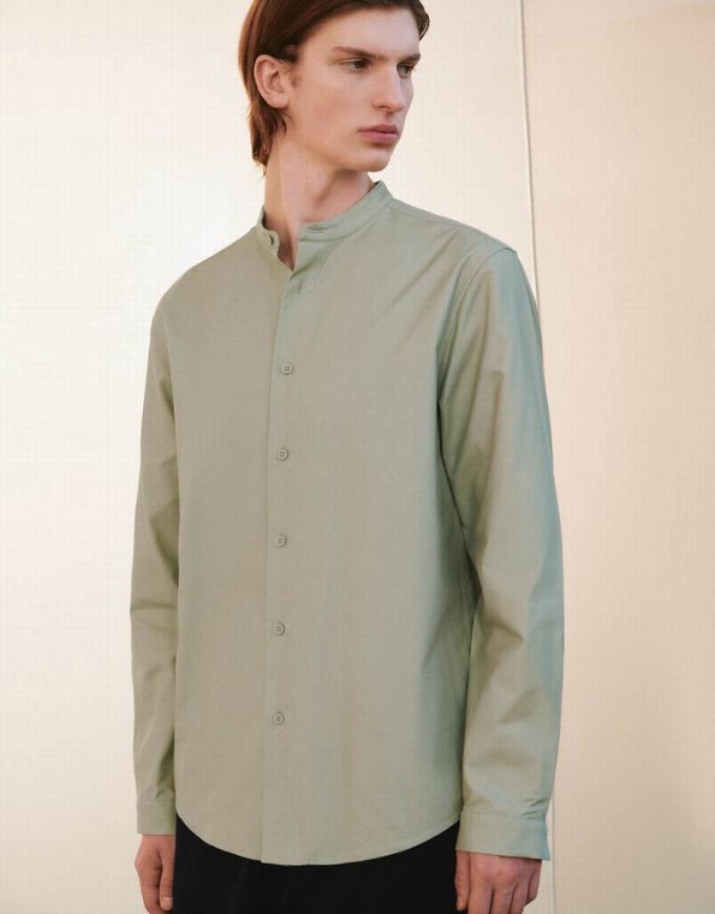 Khaki Urban Revivo Crew Neck Straight Men's Shirts | THRYWX-306