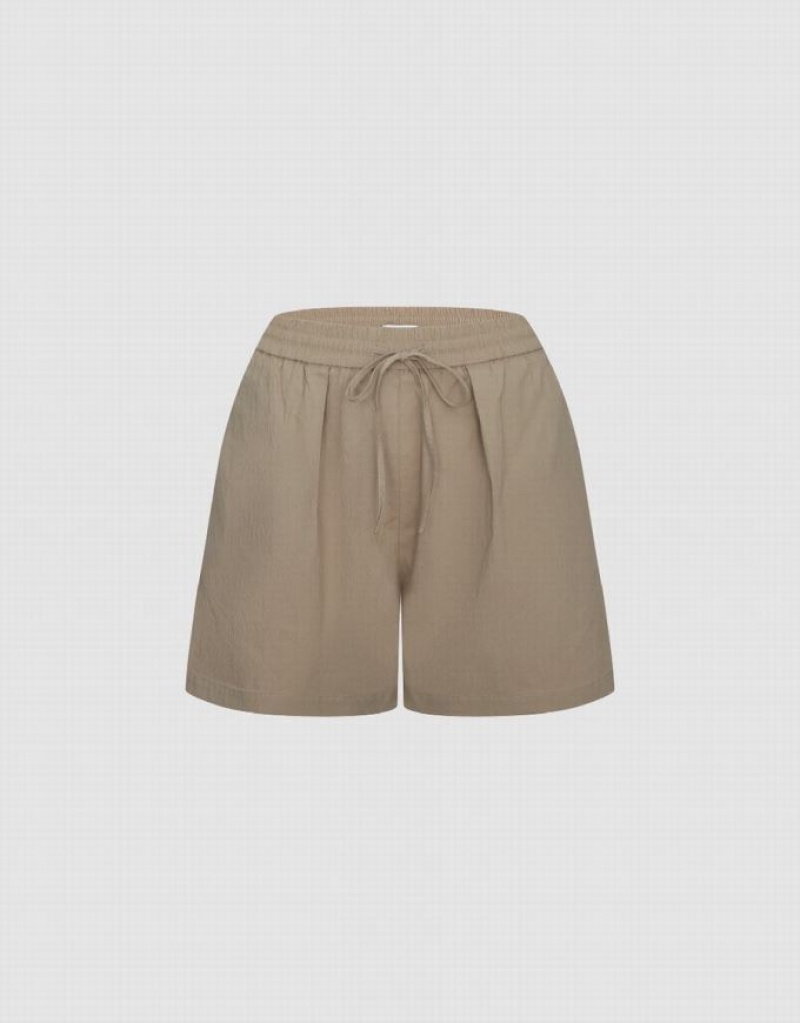 Khaki Urban Revivo Drawstring Waist Oversized Women\'s Shorts | KSRMYN-481