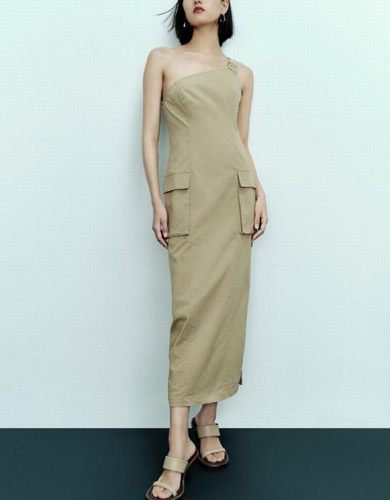 Khaki Urban Revivo Sleeveless One Shoulder Straight Women's Dress | OUFAYZ-812
