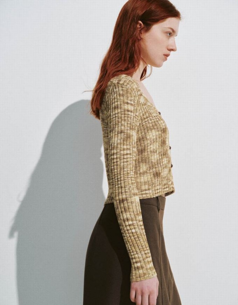 Khaki Urban Revivo V-Neck Knitted Women's Cardigan | XLJAWF-468
