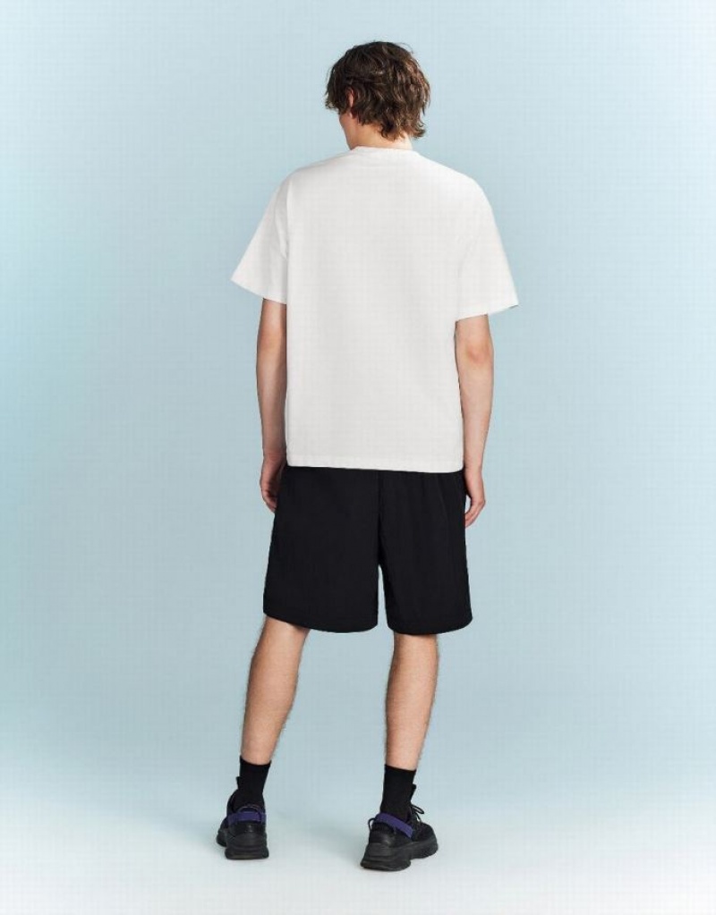 White Urban Revivo Bear Detail Crew Neck Men's T-Shirts | FRYQBG-653