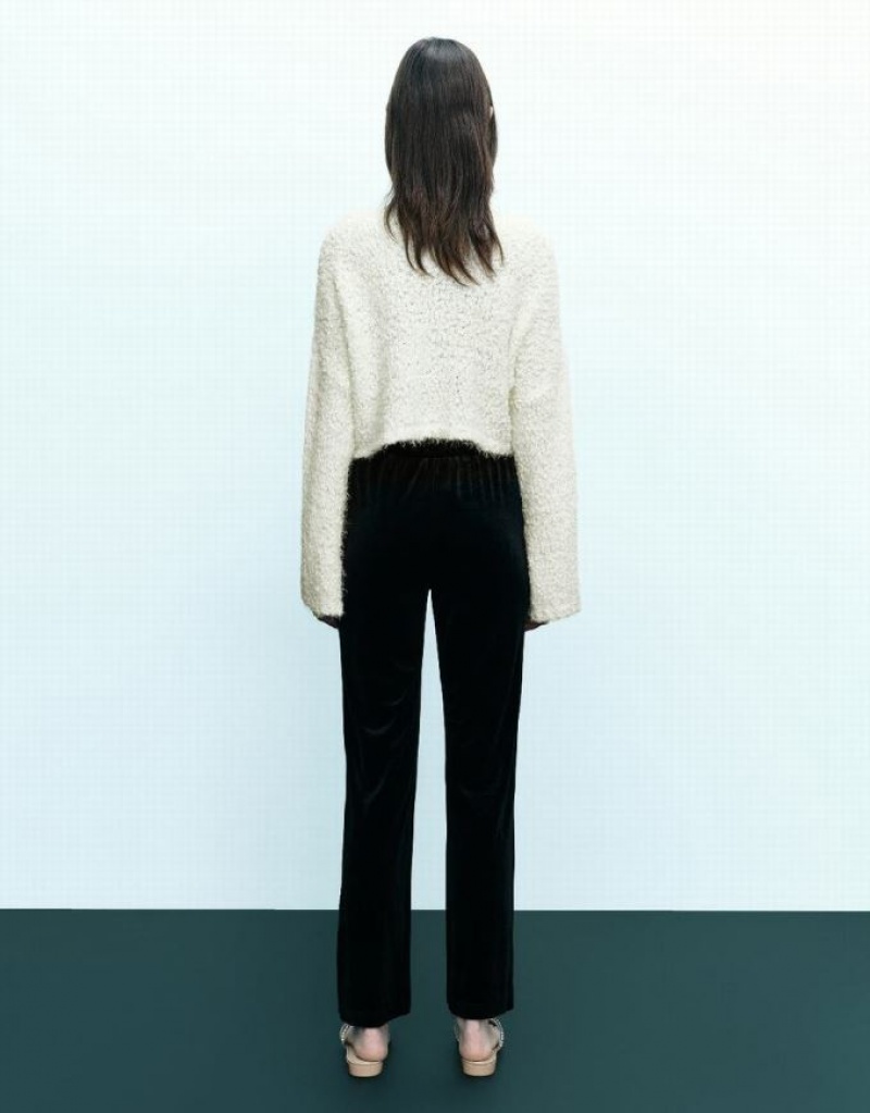 White Urban Revivo Furry Crew Neck Knitted Women's Cardigan | KPZWLA-416