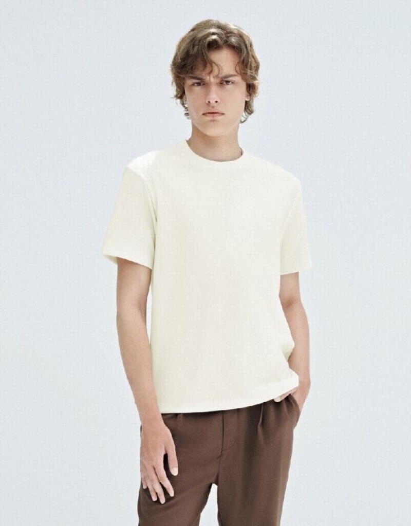 White Urban Revivo Standard Sleeve Crew Neck Men\'s T-Shirts | HQJEMZ-137
