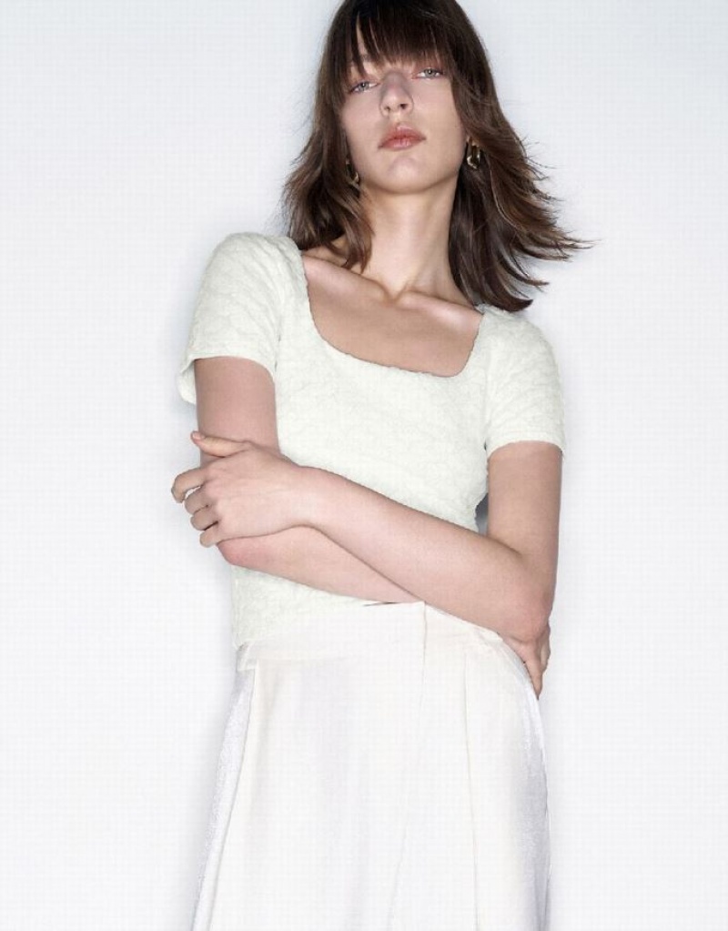 White Urban Revivo Textured Raglan Sleeve Women's T-Shirts | MYOVUA-546