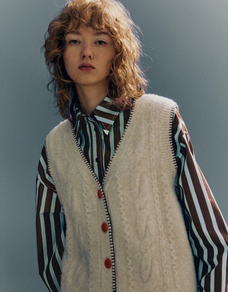 White Urban Revivo V-Neck Knitted Women's Cardigan | YBCFNM-059