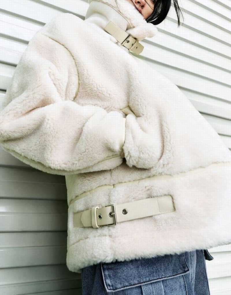 White Urban Revivo Zipper Front Furry Women's Coats | VLKHBQ-137